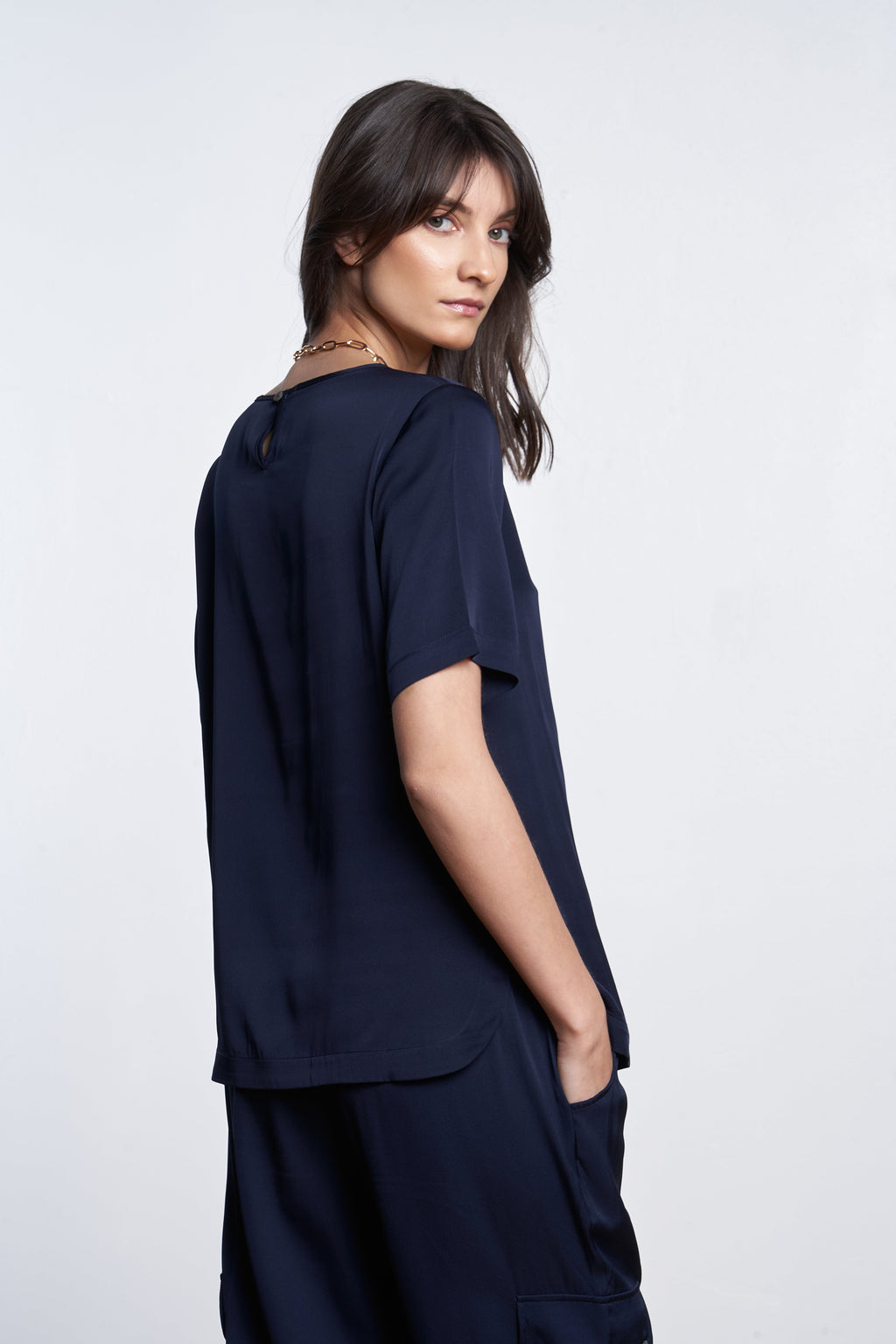 Berlin T Top Noir Size M