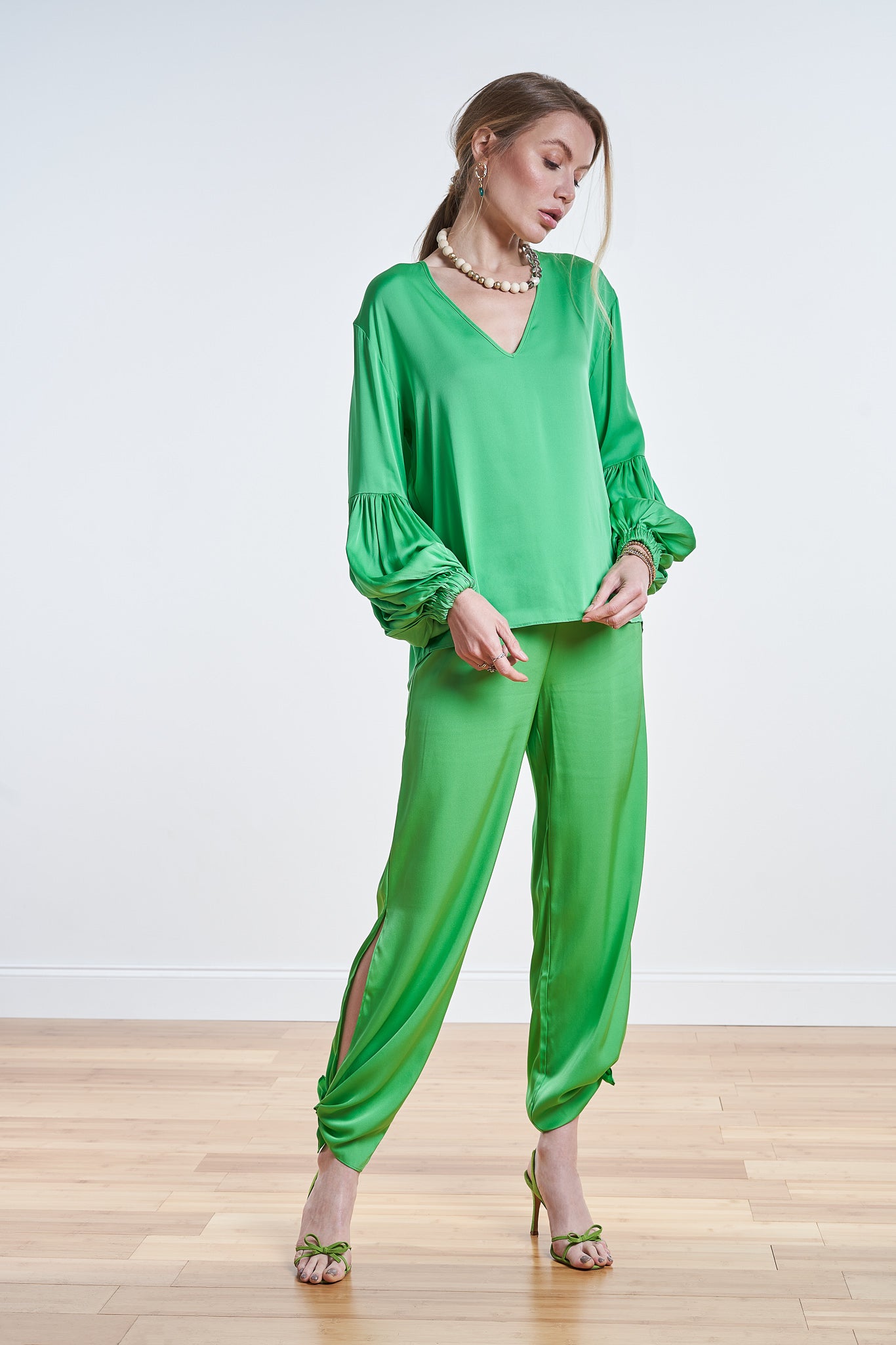 Como Blouse Navy Size L