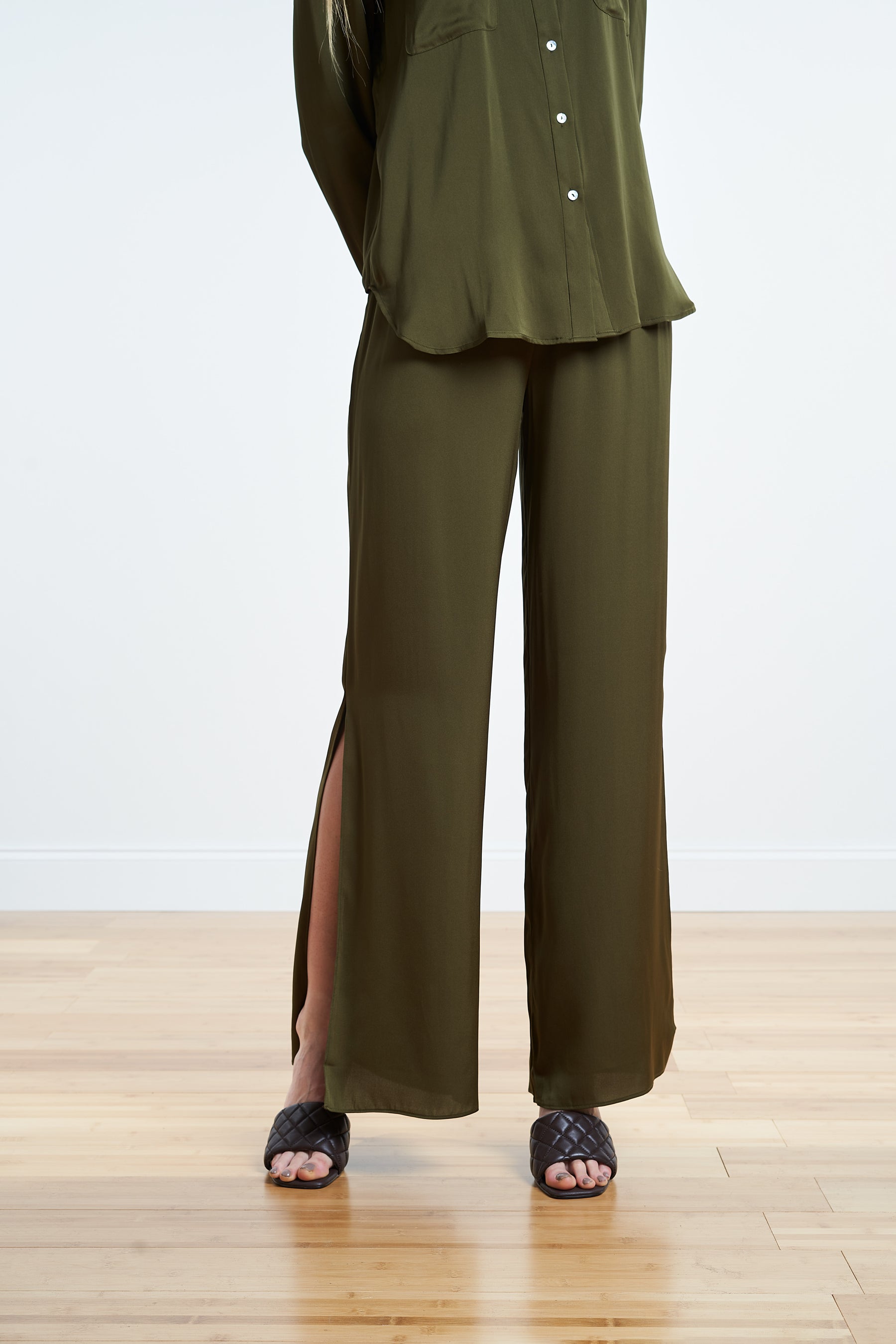 Chesterfield Green / M