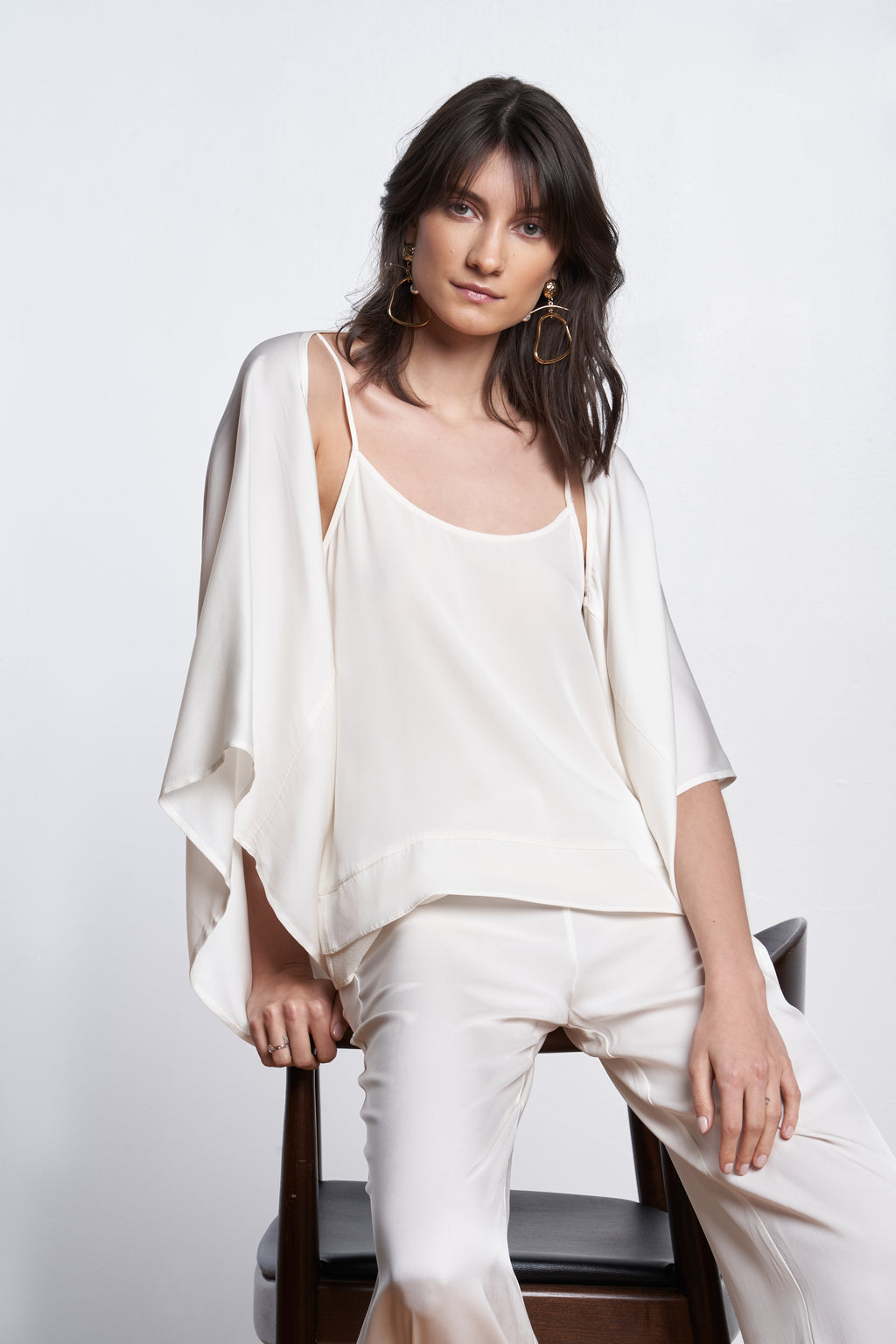 Roma Cape Silver Lining Size OS