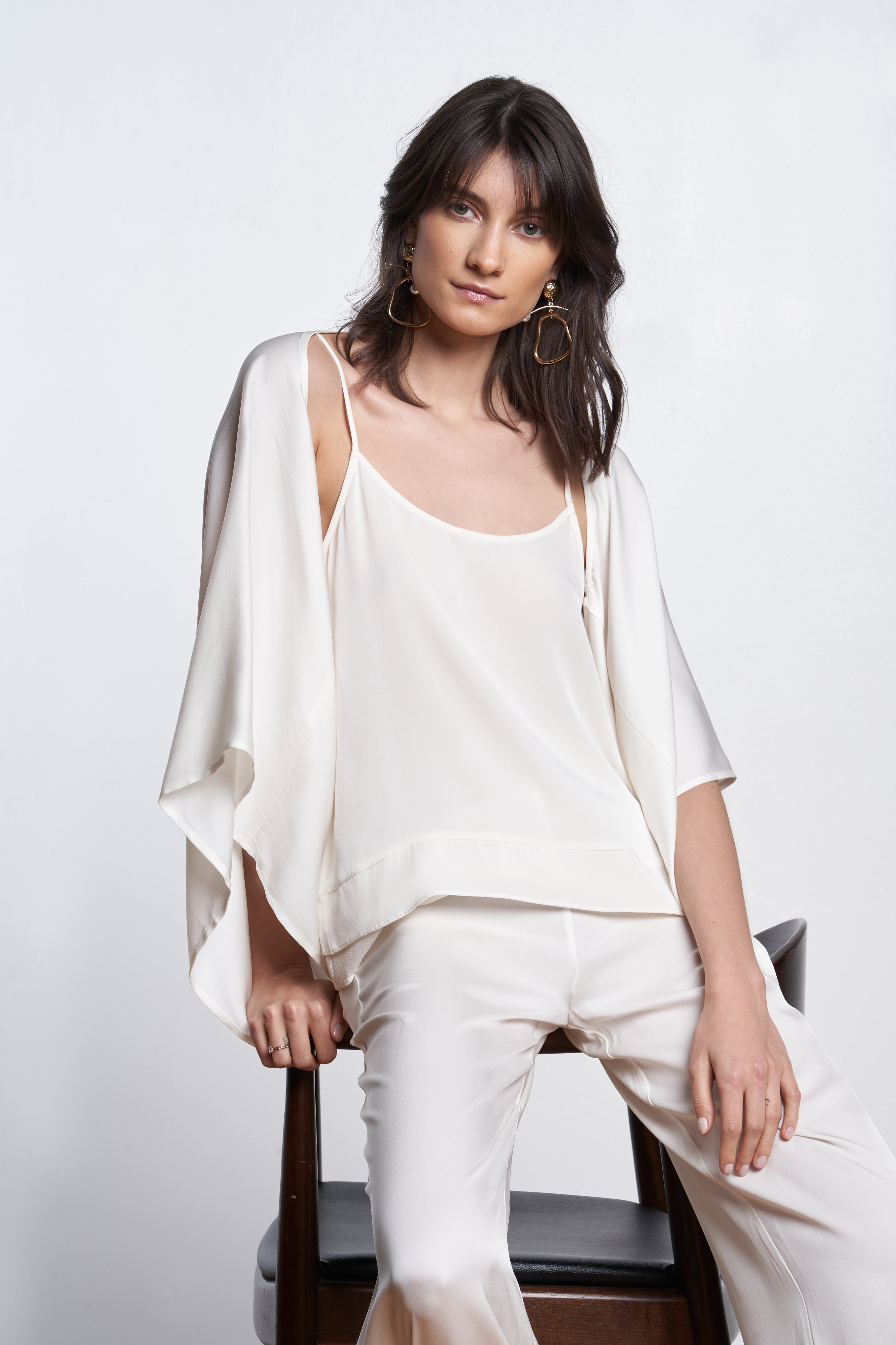 Roma Cape Silver Lining Size OS